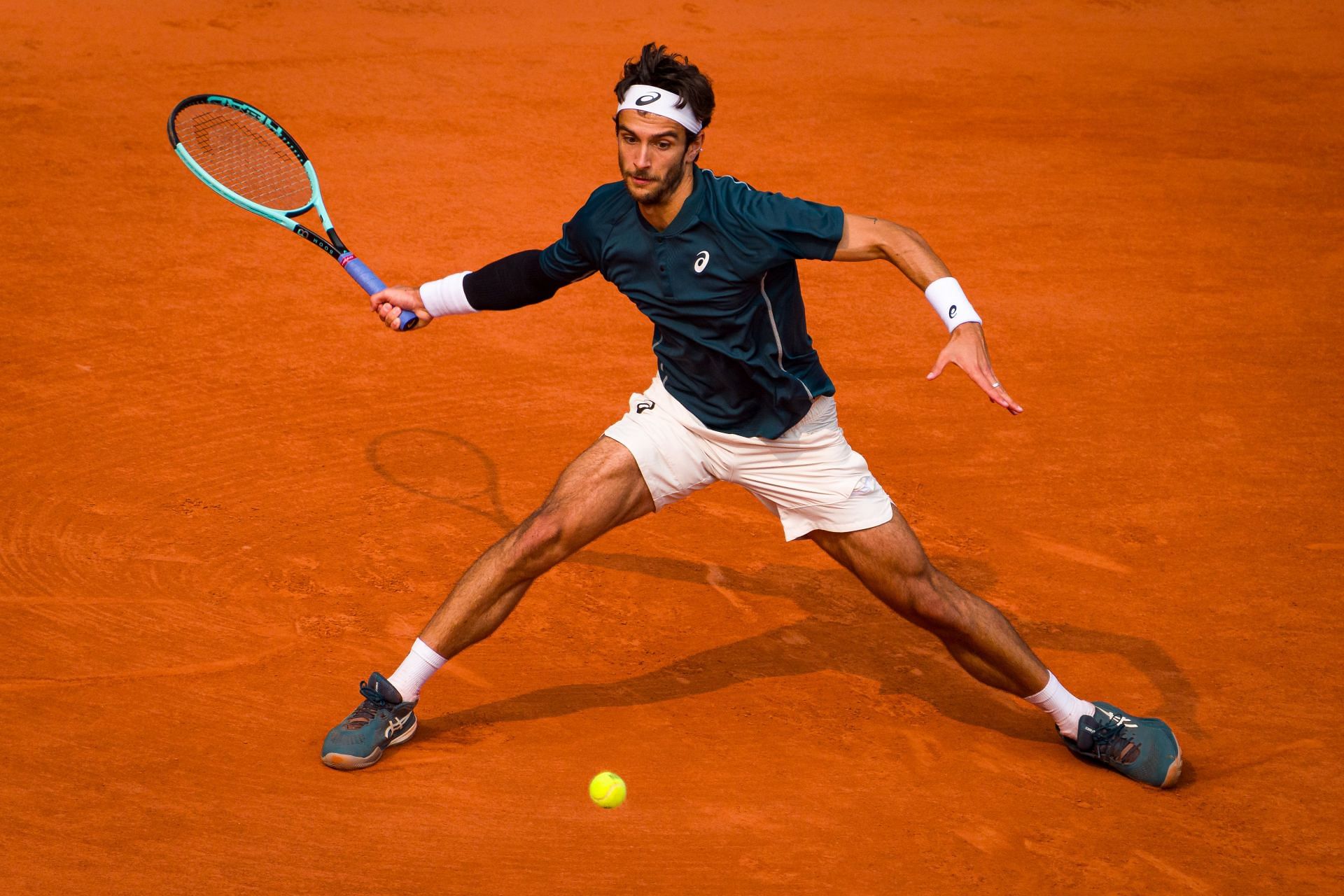 Lorenzo Musetti at the 2025 French Open - Image Source: Getty
